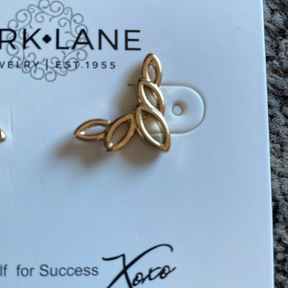 NEW Park Lane Crepe gold earrings - Picture 2 of 5